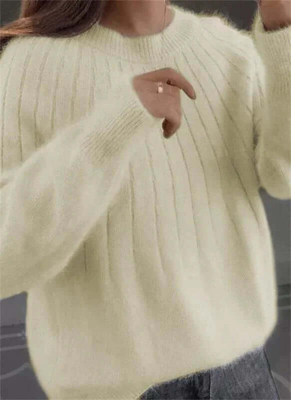 Damski Sweter z Puszystej Dzianiny Przypominającej Kaszmir