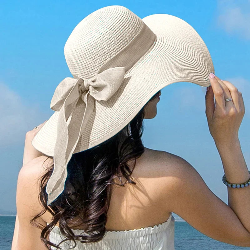 Malira | Women's wide-brimmed straw Panama hat with an elegant bow