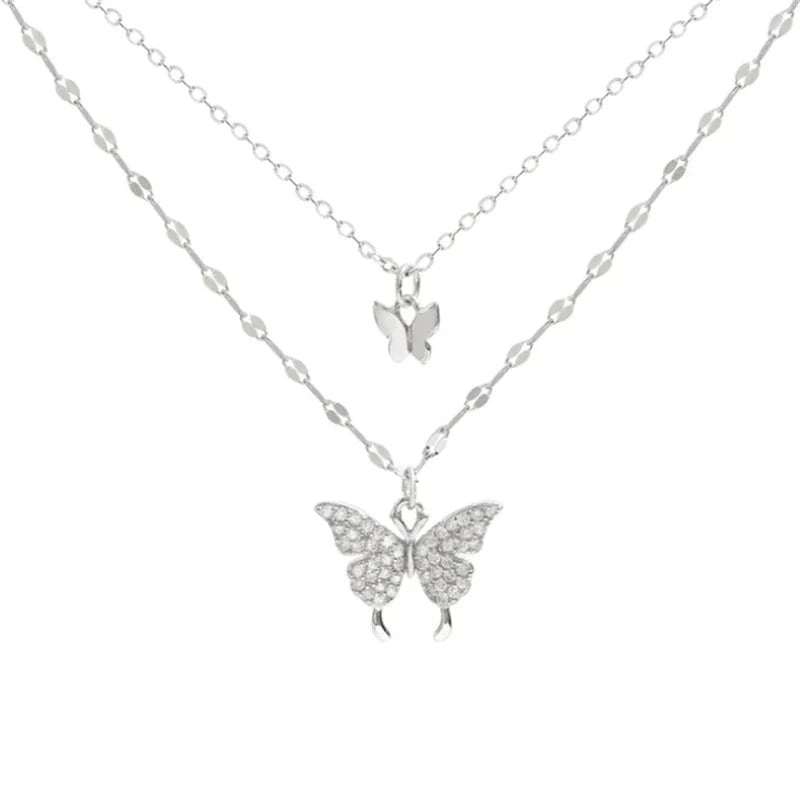 Vivienne | Elegant silver necklace set with a shimmering butterfly pendant