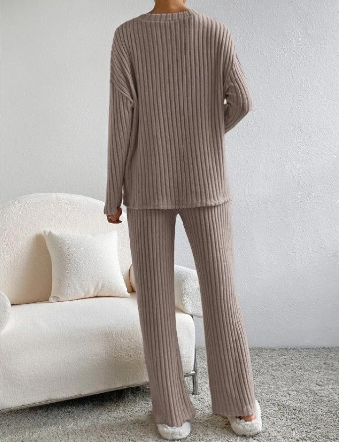 Women's Knitted Pants and Sweater Set