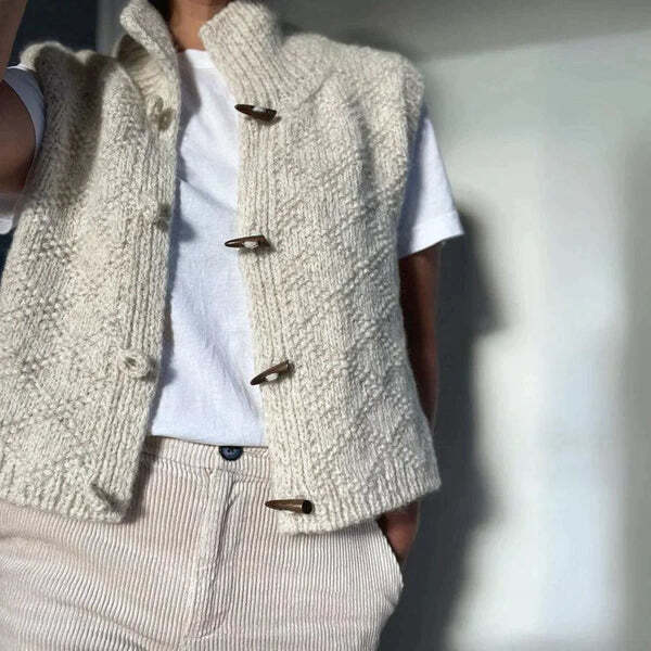 Women's Sleeveless Wool Cardigan