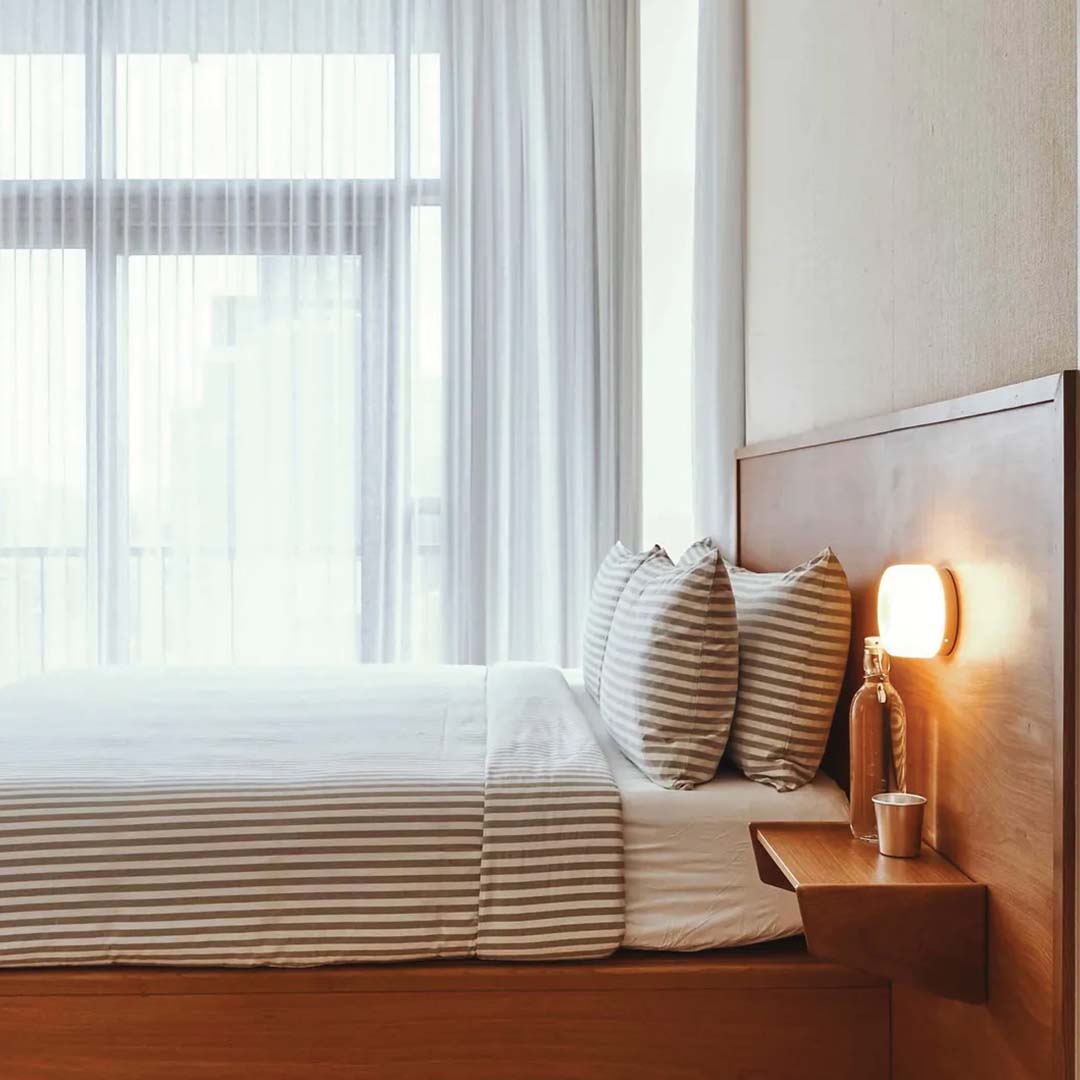 Gronda | Modern LED wall lamp