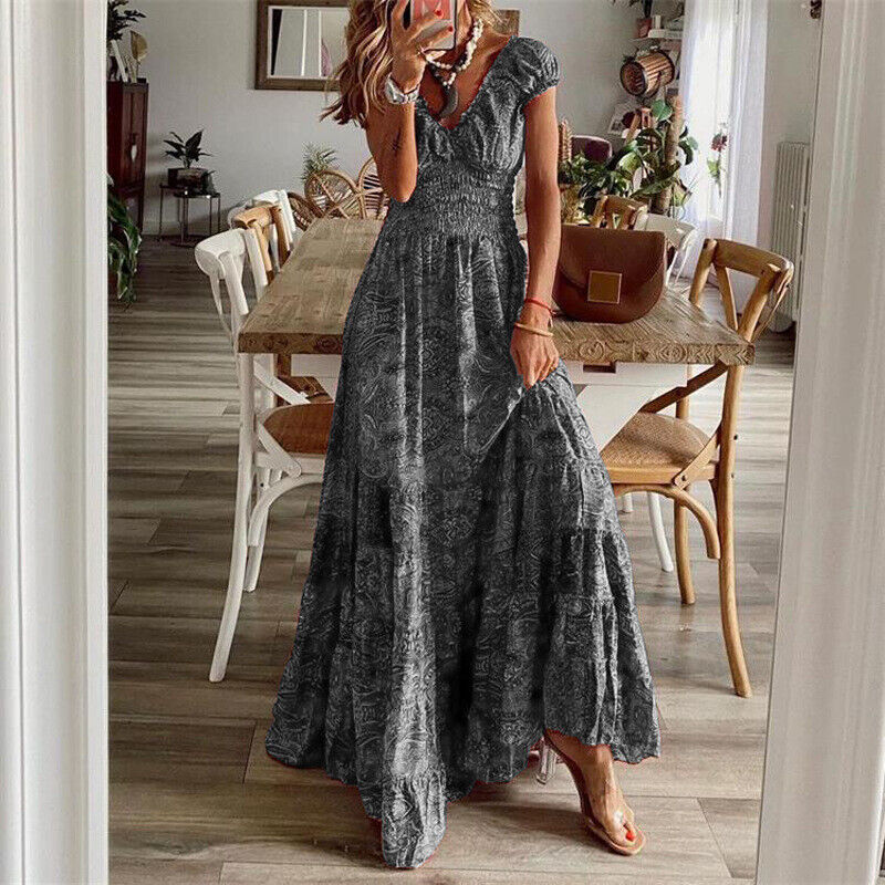 Corly | Sukienka maxi w stylu bohemy z dopasowaną talią