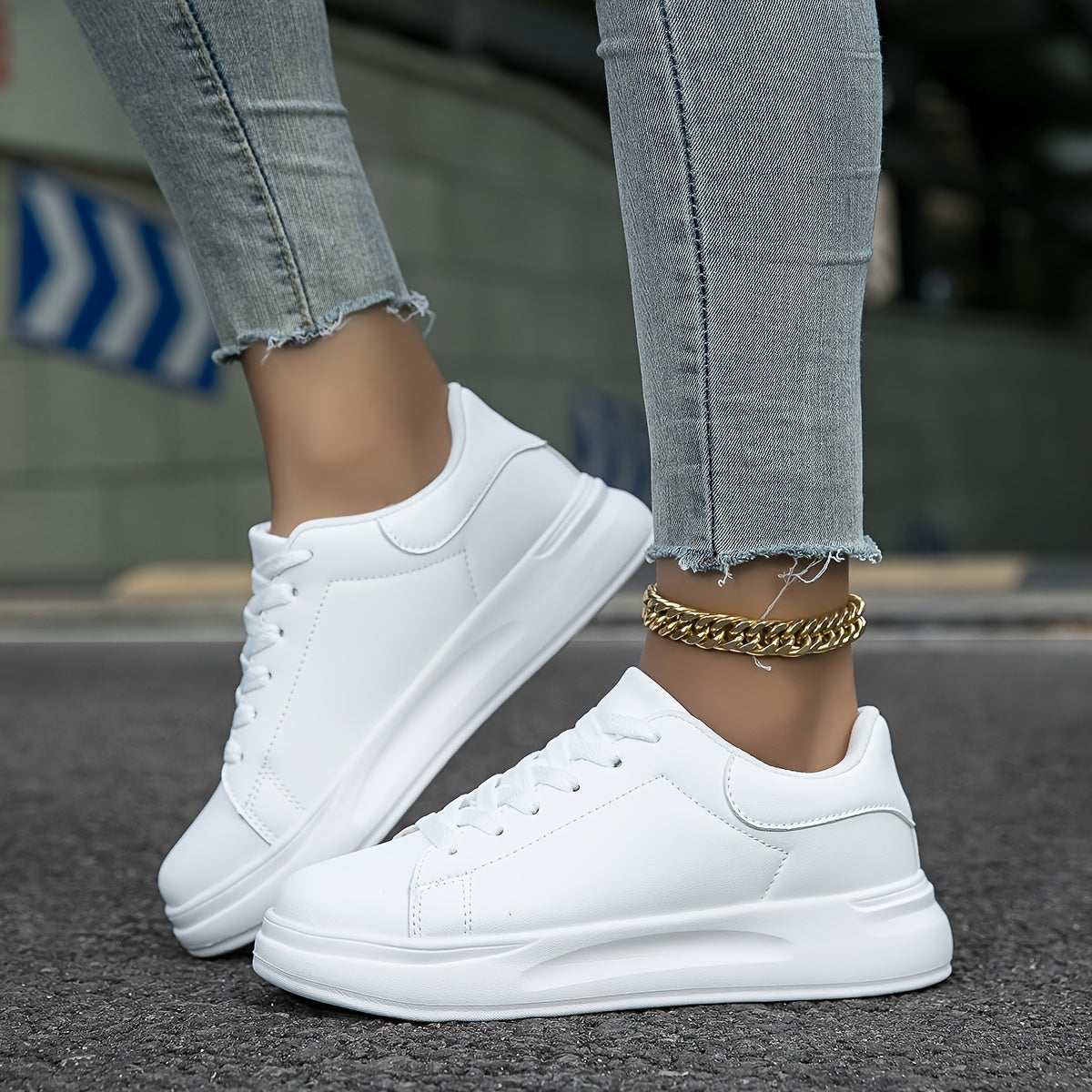 Zapatillas de estilo limpio y cuero para mujer