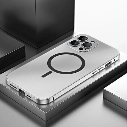 Cody | Smukłe Magnetyczne Etui Na iPhone'a
