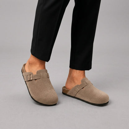 Zoccoli da uomo in similpelle scamosciata | Comodi con tallone aperto e slip-on