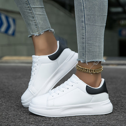 Zapatillas de estilo limpio y cuero para mujer