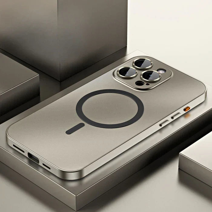 Cody | Smukłe Magnetyczne Etui Na iPhone'a