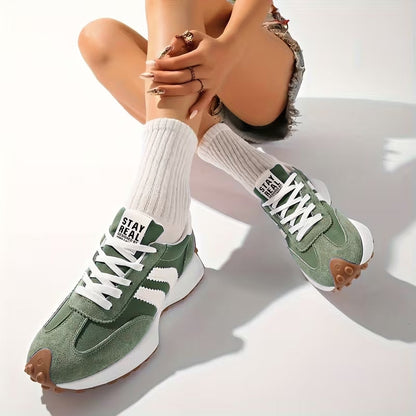 Sneakers rétro da donna | Sneakers con pannelli in stile camoscio