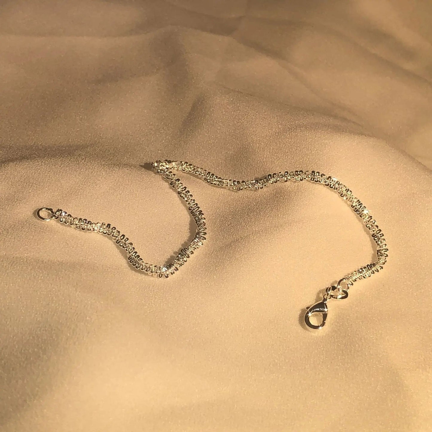Madeleine | Srebrna Bransoletka Liquid Shine