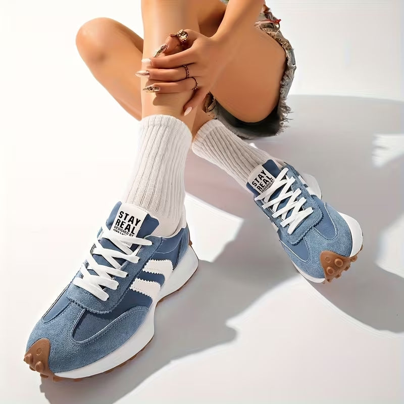 Sneakers rétro da donna | Sneakers con pannelli in stile camoscio