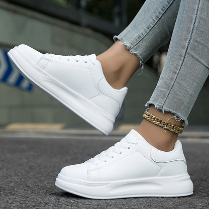Zapatillas de estilo limpio y cuero para mujer
