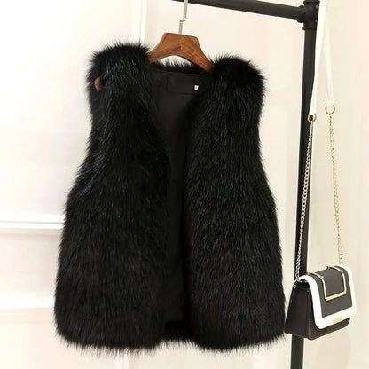 Women's Luxurious Vest Made of Artificial Fur | Sleeveless Jacket