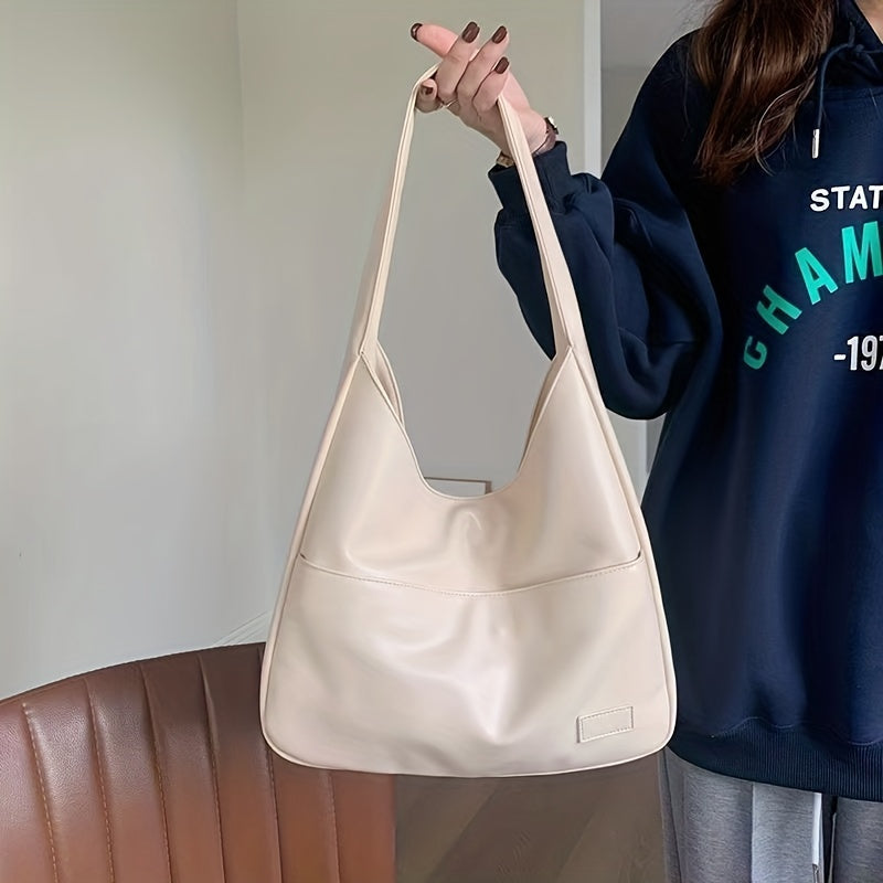 Minimalist Black Leather Hobo Bag | Everyday Chic