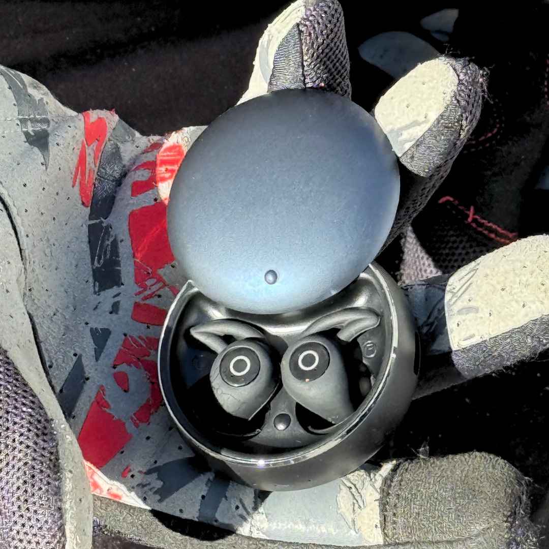 Sluchawki Motocyklowe Bluetooth | Dźwięk Głośnomówiący Przyjazny dla Kasku