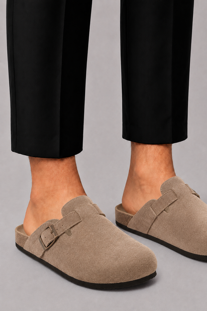 Zoccoli da uomo in similpelle scamosciata | Comodi con tallone aperto e slip-on