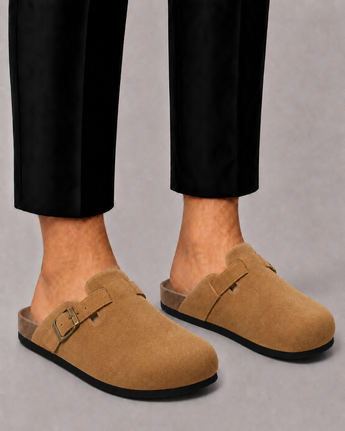 Zoccoli da uomo in similpelle scamosciata | Comodi con tallone aperto e slip-on