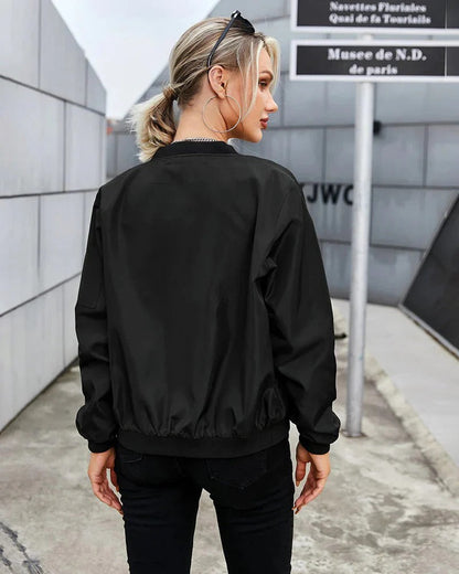 Dámská klasická bomber bunda | Maskáčově zelená s červenou a černou