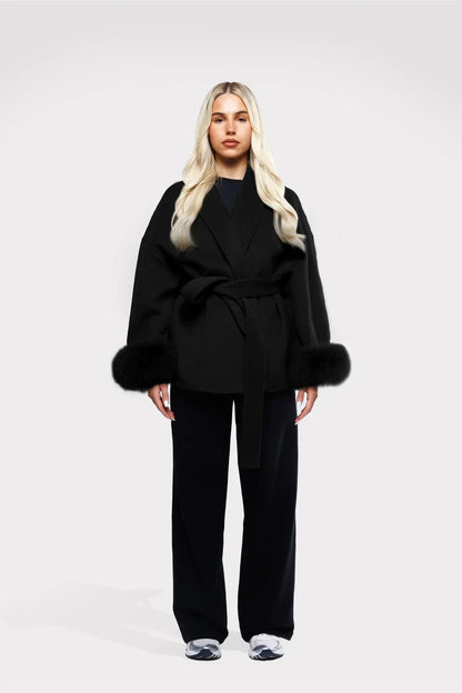 Abrigo cruzado de mujer | Con acabado de piel sintética, estilo oversize