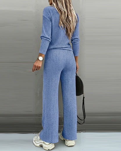 Ensemble coordonné en maille côtelée pour femme avec col en V | Manches longues et style jambes droites