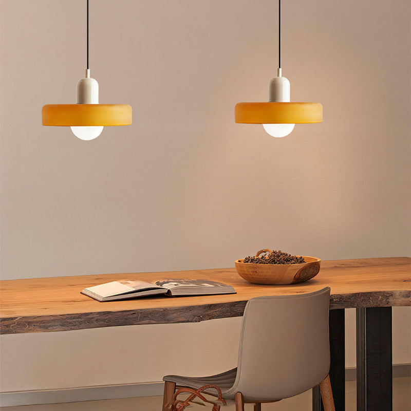Miklon | Kolorowa lampa wisząca w stylu Bauhaus