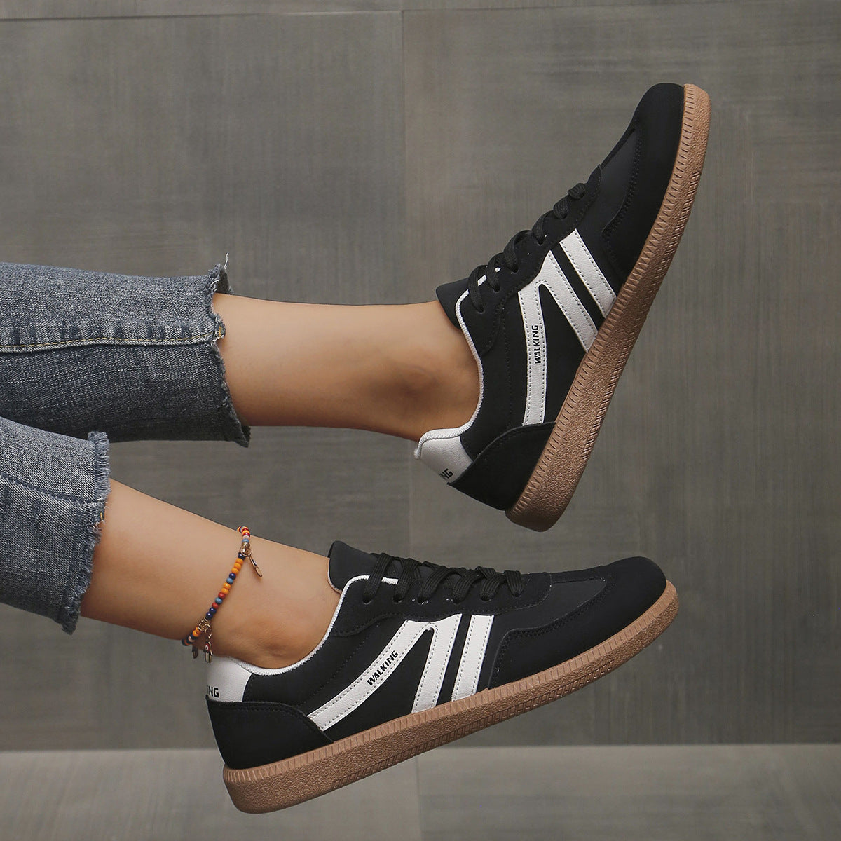 Scarpe da ginnastica leggere e comode da donna