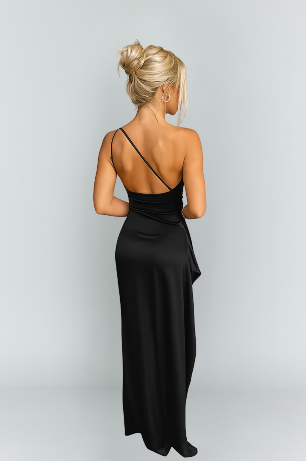 Női szatén stílusú, egyrészes maxi ruha | Elegáns esti hasítékkal