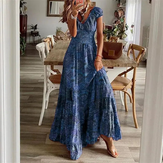 Corly | Sukienka maxi w stylu bohemy z dopasowaną talią