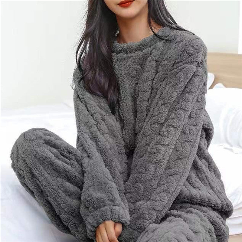 Conjunto cómodo de pijama para mujer de forro polar