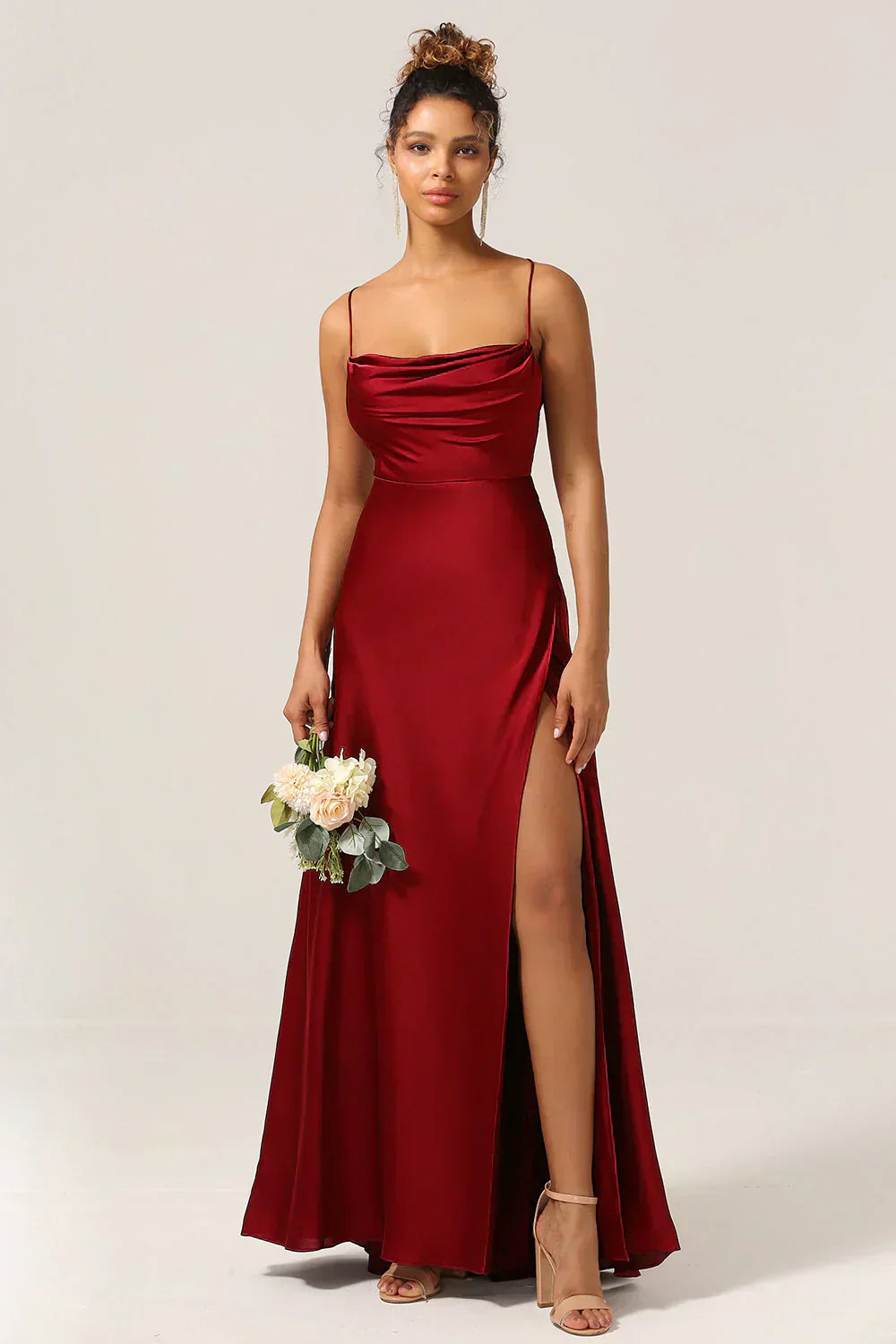 Robe de soirée maxi satinée pour femme | Dos nu avec fente haute