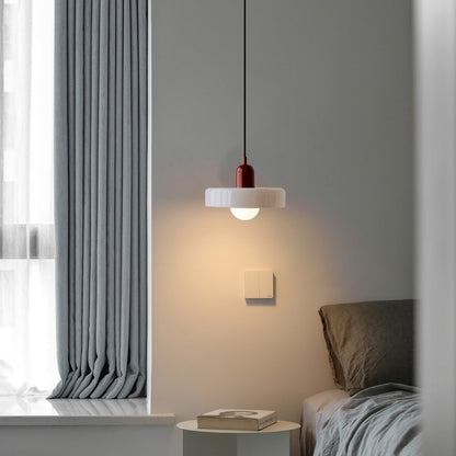 Miklon | Kolorowa lampa wisząca w stylu Bauhaus