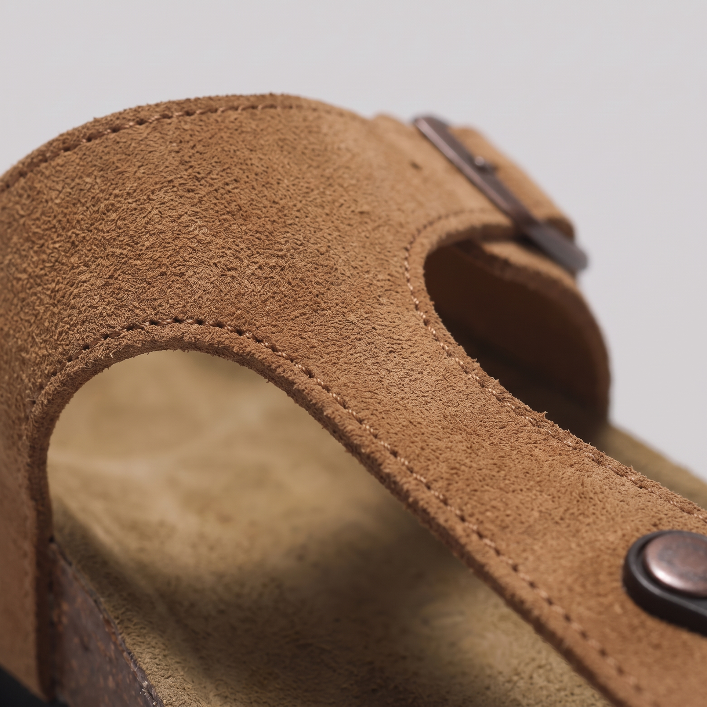 Pánské sandály s přezkou z imitace semiše | Korkový styl, pohodlná stélka