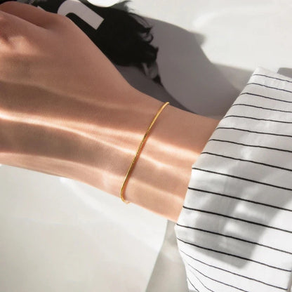 Colette | Minimalistyczna bransoletka z wężowym łańcuchem, pozłacana różem