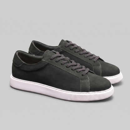 Baskets basses pour hommes en style daim | Design minimaliste épuré