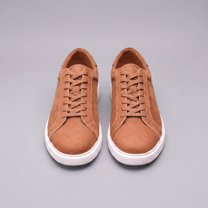Baskets basses pour hommes en style daim | Design minimaliste épuré