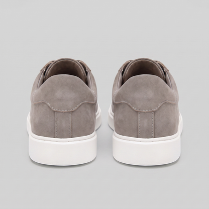 Baskets basses pour hommes en style daim | Design minimaliste épuré