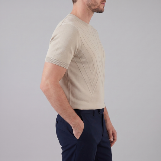Camiseta masculina con cuello redondo y textura